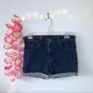 ✨$5/$20✨dark wash Current denim shorts